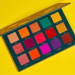 BNIB Ace Beaute Nostalgia Palette